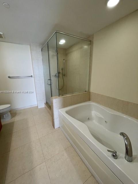 Building Photo - 50 Biscayne Blvd