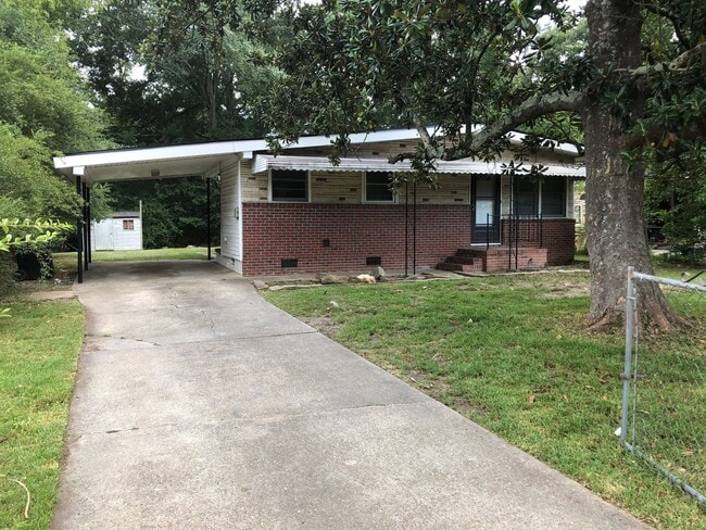 Primary Photo - 2184 Lamore Dr