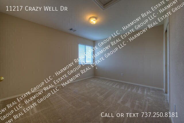 Building Photo - 11217 Crazy Well Dr