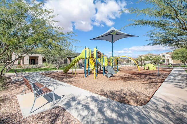 Building Photo - 6762 E Via Arroyo Largo