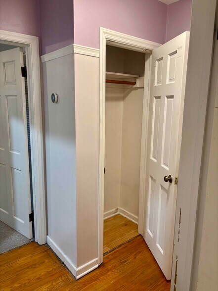 Hallway closet - 3276 S Lenox St