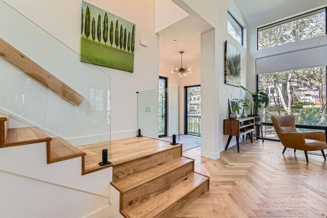 Building Photo - 107 Blue Ridge Trail