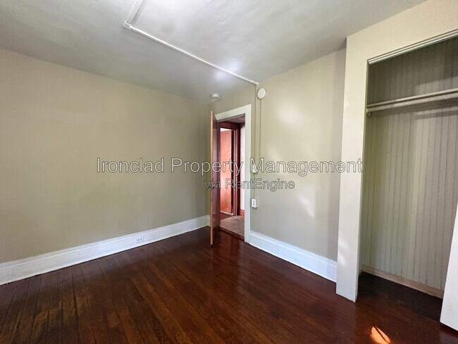 Building Photo - 51 Grove St