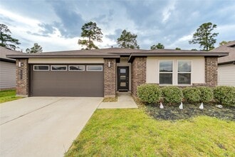 Building Photo - 14245 Wonder Lake Ln