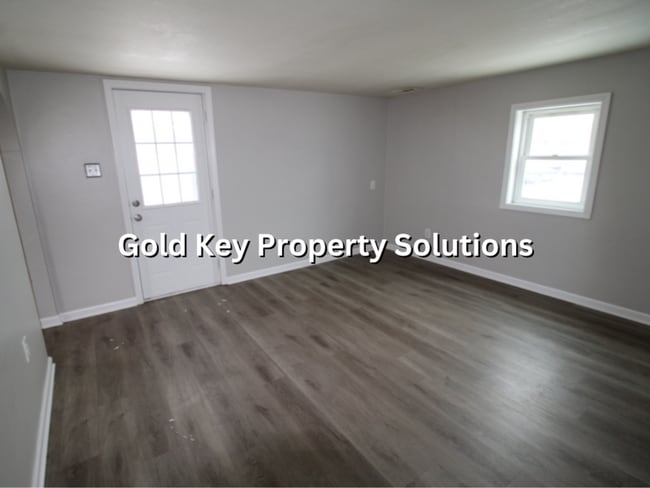 Building Photo - Updated 2 Bed 1 Bath Home For Rent (Section 8 Approved)