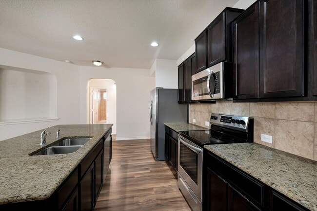 Building Photo - Half off first months rent!