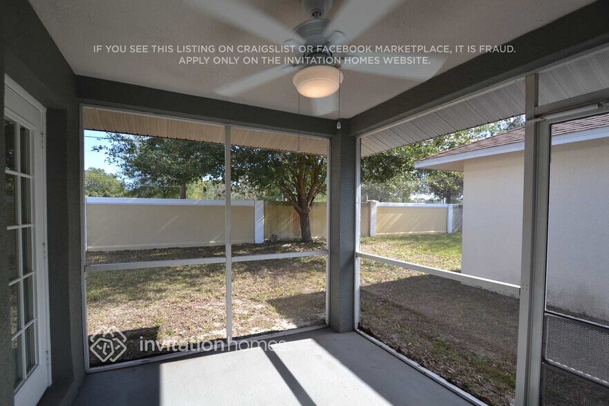 Building Photo - 1305 Bayou Pass Dr
