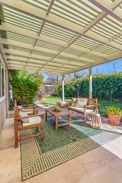 Building Photo - 4905 Rhoads Ave