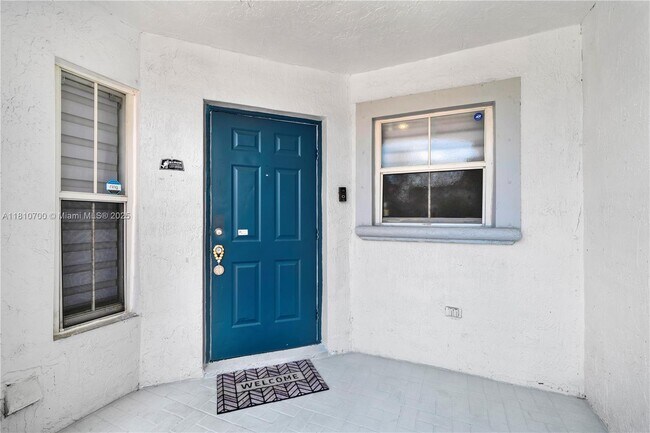Building Photo - 4855 NW 116th Ave