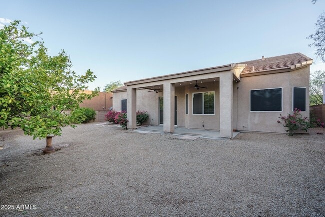 Building Photo - 4609 E Pinnacle Vista Dr