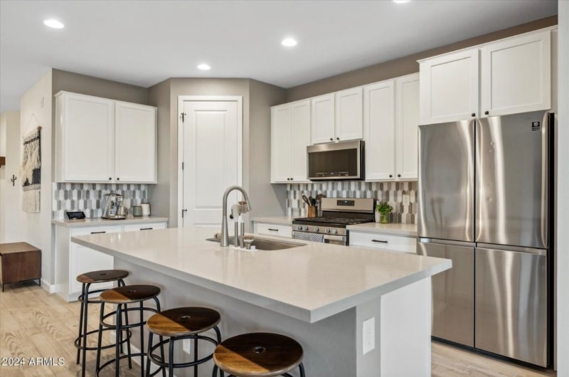 Building Photo - 5516 W Western Star Blvd