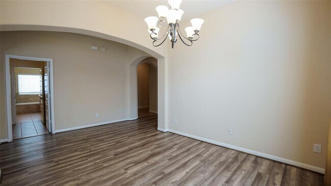 Building Photo - 26922 Mustang Retreat Ln