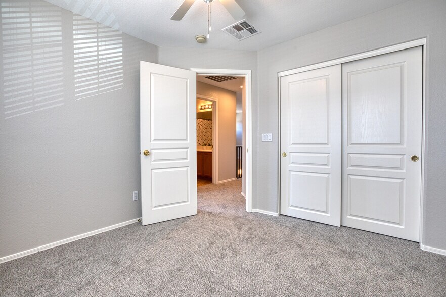 Building Photo - 3799 S Laurel Way