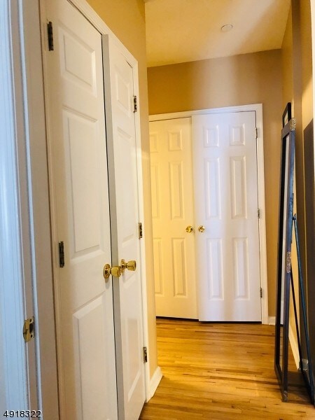 Building Photo - 400 North Ave