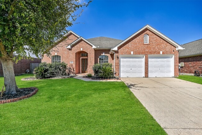 Primary Photo - 16814 Tower Ridge