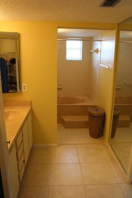 Building Photo - 6698 10th Ave N