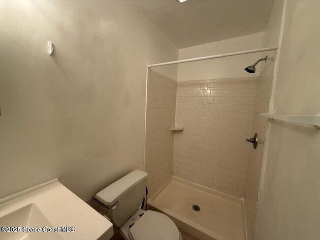 Building Photo - 3485 US-1