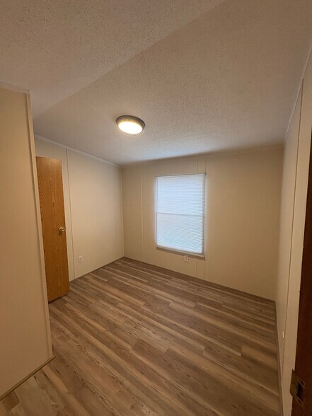 Building Photo - 45 Mantua Grove Rd