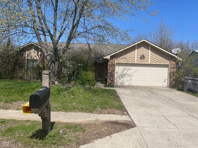 Primary Photo - 6268 Glenshire Ln