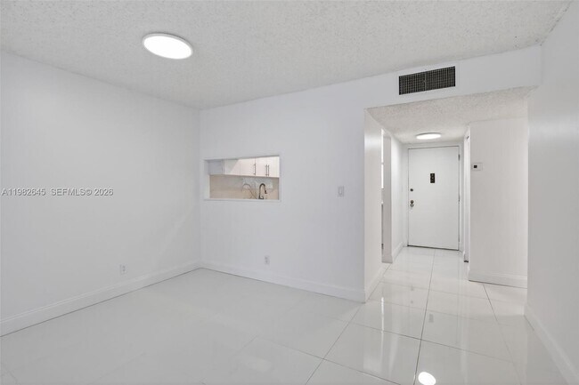 Building Photo - 3751 Environ Blvd