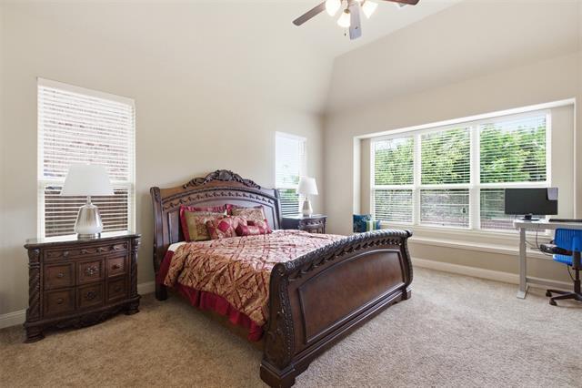 Building Photo - 2304 Lynbridge Cir