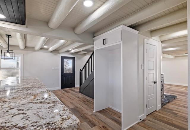 Building Photo - 400 Timber Wild Dr