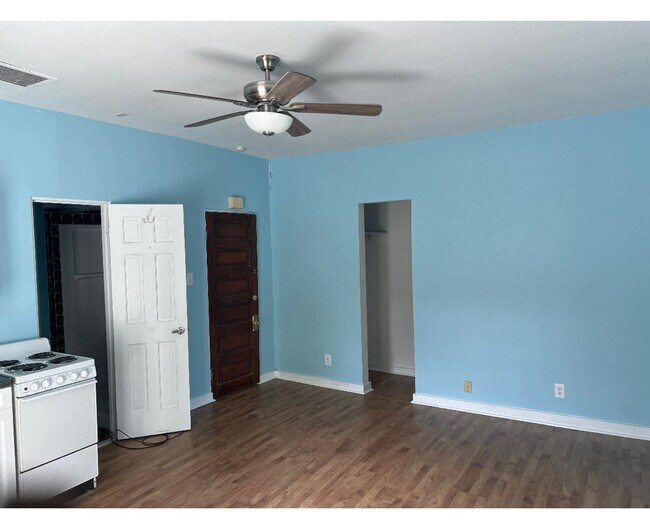 Building Photo - Studio with Private Balcony Available Now!
