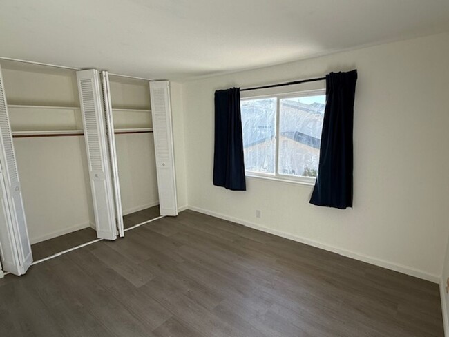 Building Photo - 3-Bedroom, 3-Bathroom Richmond Home Availa...