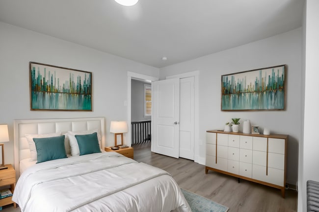 Building Photo - MOVE-IN SPECIAL! 50% off 1st month rent th...