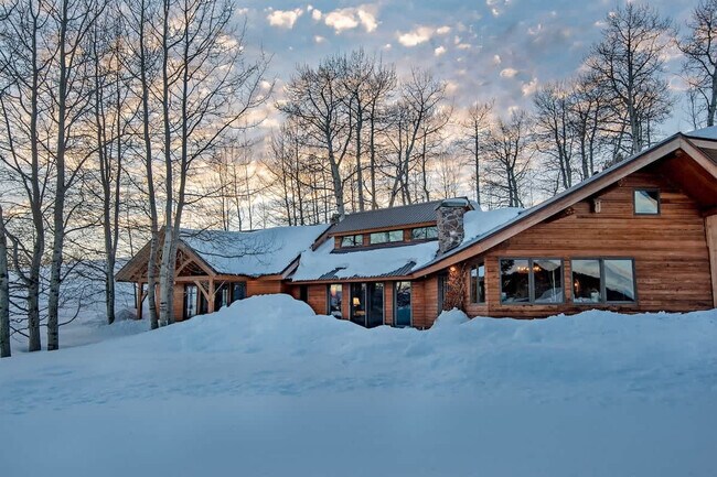 Building Photo - 10570 Rammell Mountain Rd