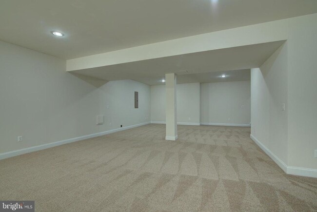 Building Photo - 23685 Kilkerran Dr