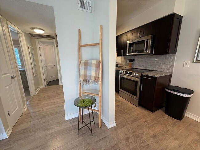 Building Photo - 4985 Cobia Dr SE