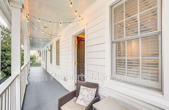 Building Photo - 50 Morris St