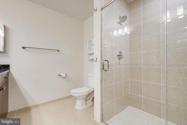 Building Photo - 155 Potomac Passage