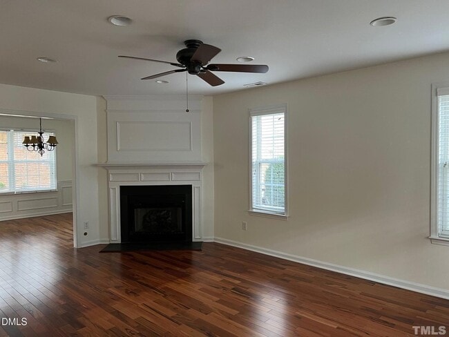 Building Photo - 109 Cranwell Ct