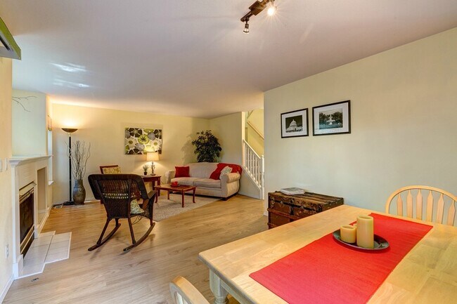 Building Photo - 18713 20th Ave SE