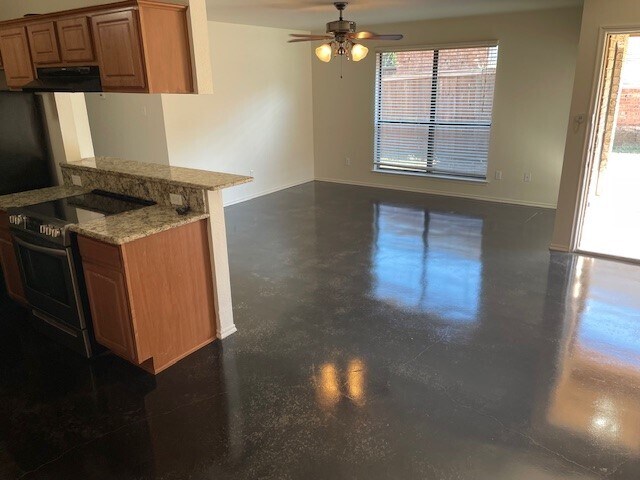 Living Room - 213 San Angelo Ave