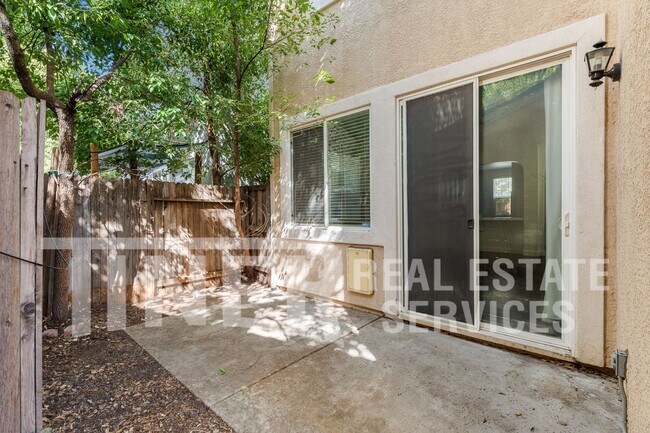 Building Photo - 3731 Tice Creek Way
