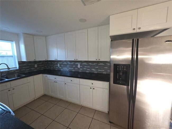 Building Photo - 1344 Wickham Ln