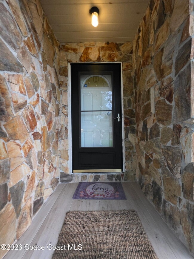 Building Photo - 2900 S Vassar St