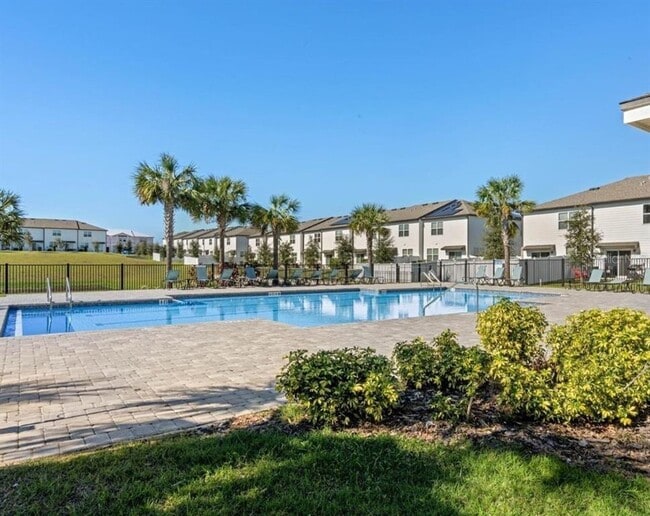 Building Photo - 1124 Merrill St