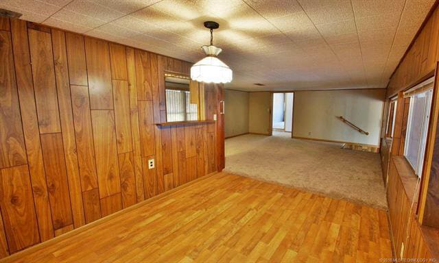 Building Photo - 26084 S 558 Rd