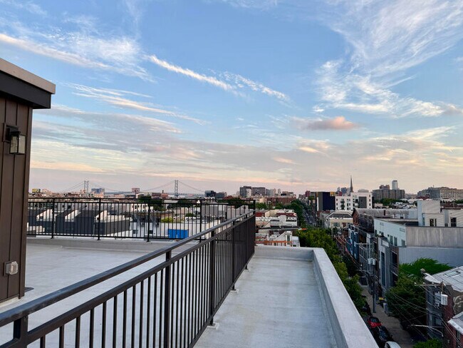 Building Photo - 1139 N 3rd St