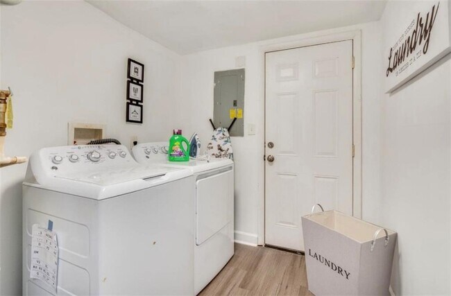 Building Photo - 3490 Turner Heights Dr