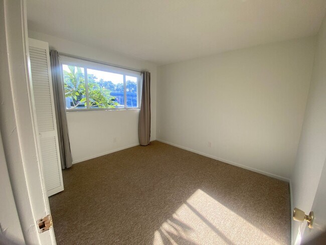 Building Photo - Golf Course Condo on Seven Springs Golf and Country Club