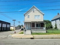 Building Photo - 1504 William St