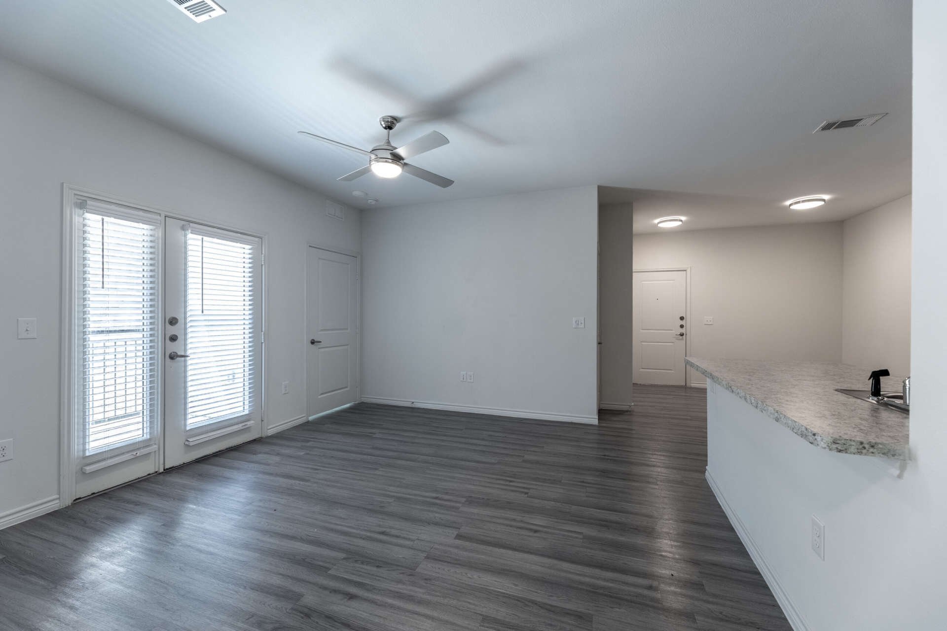 Building Photo - 2900 La Junta St