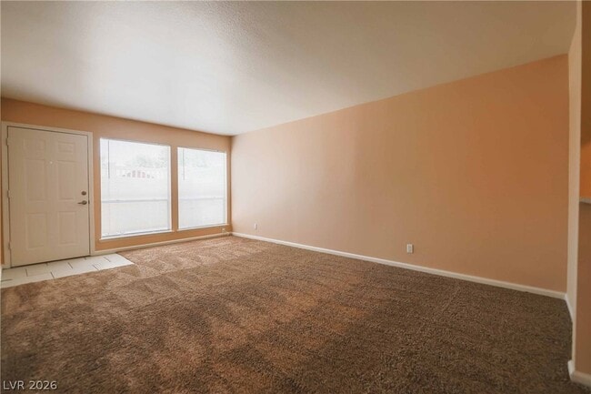 Building Photo - 683 Oakmont Ave