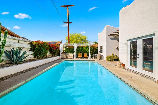 Building Photo - 53545 Avenida Ramirez