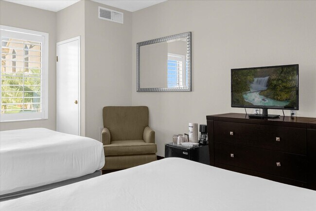 Building Photo - 7601-7601 Canada Ave